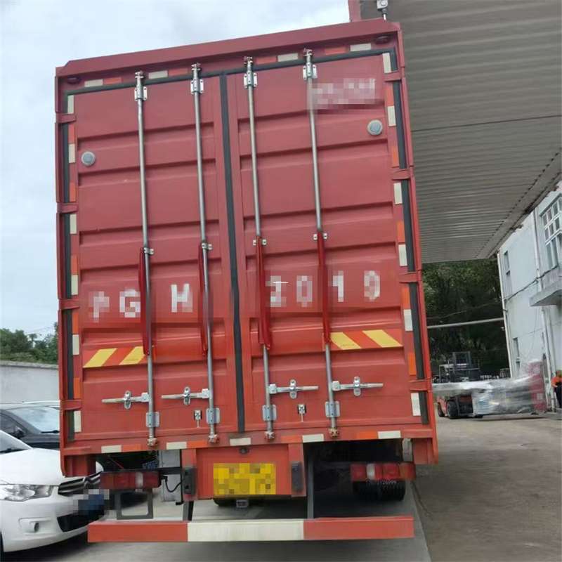 兴平市探索乡城县进仓物流：多元服务与高效运输线路